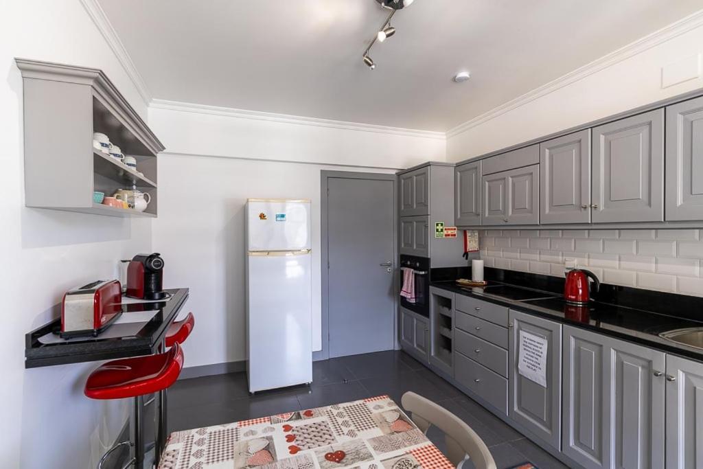 פונשל Magnolia Apartment Luxury Apt Great Views מראה חיצוני תמונה